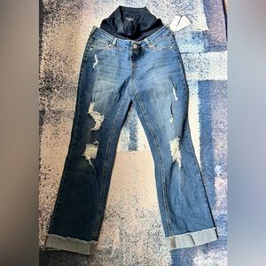 NWT maternity jeans size 4/6